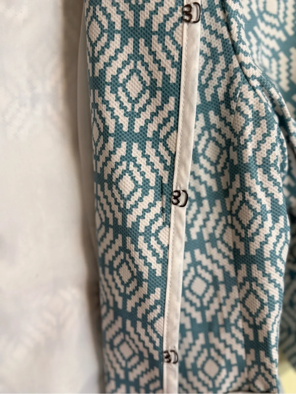 NWT Coldwater Creek Teal and White Geometric Open-Front Blazer